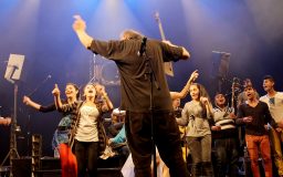 LES ENFANTS DE LA FÉE