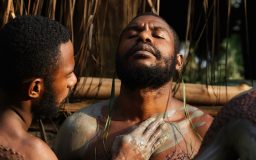 LES HOMMES CROCODILES