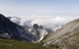 LE MARBRE DE CARRARE, UNE MALEDICTION ?